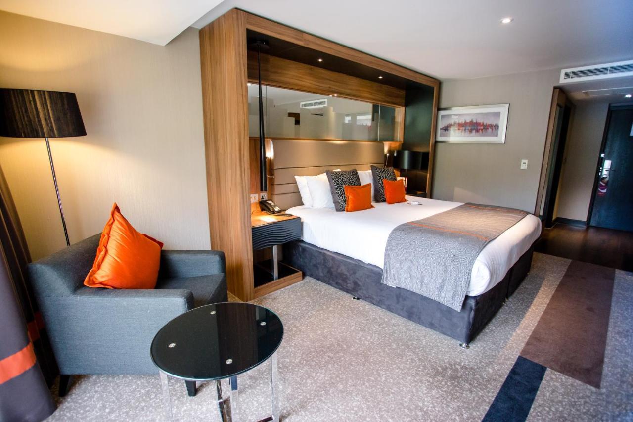 Crowne Plaza Gerrards Cross By Ihg Hotel Beaconsfield Buitenkant foto