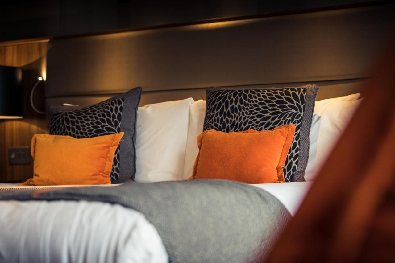 Crowne Plaza Gerrards Cross By Ihg Hotel Beaconsfield Buitenkant foto
