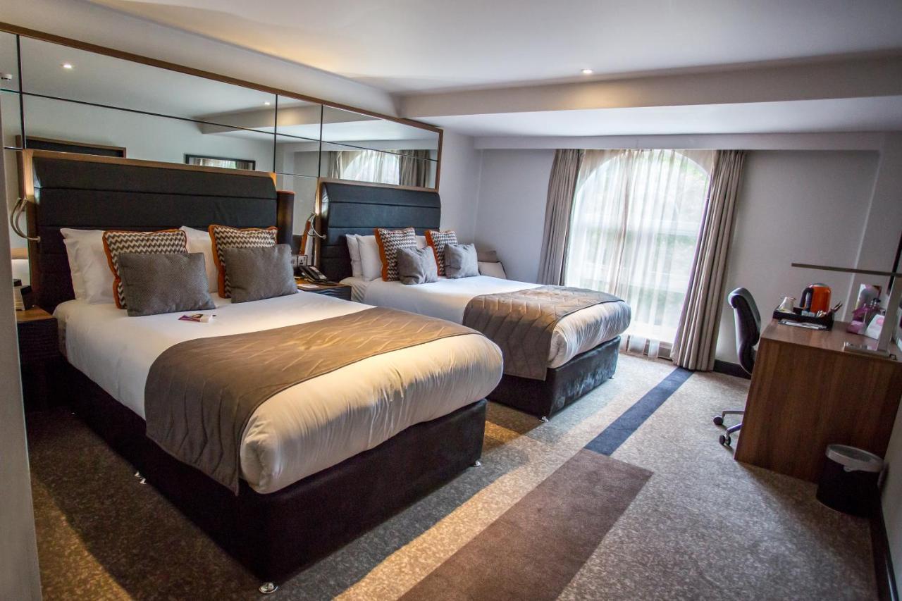 Crowne Plaza Gerrards Cross By Ihg Hotel Beaconsfield Buitenkant foto