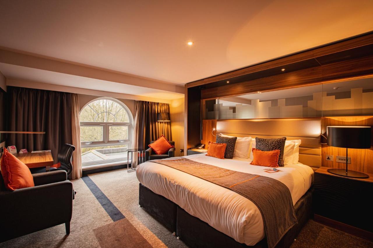 Crowne Plaza Gerrards Cross By Ihg Hotel Beaconsfield Buitenkant foto