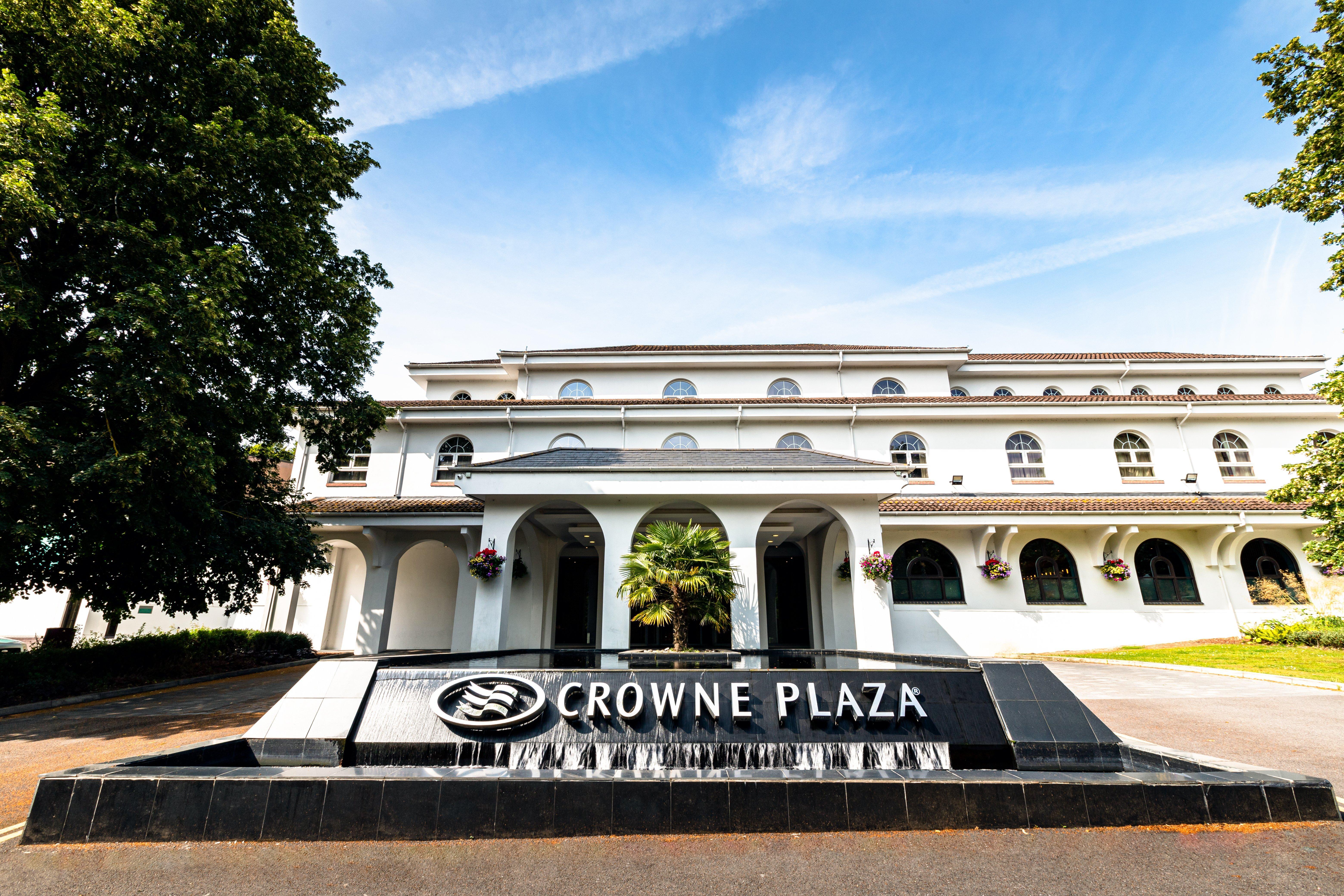 Crowne Plaza Gerrards Cross By Ihg Hotel Beaconsfield Buitenkant foto
