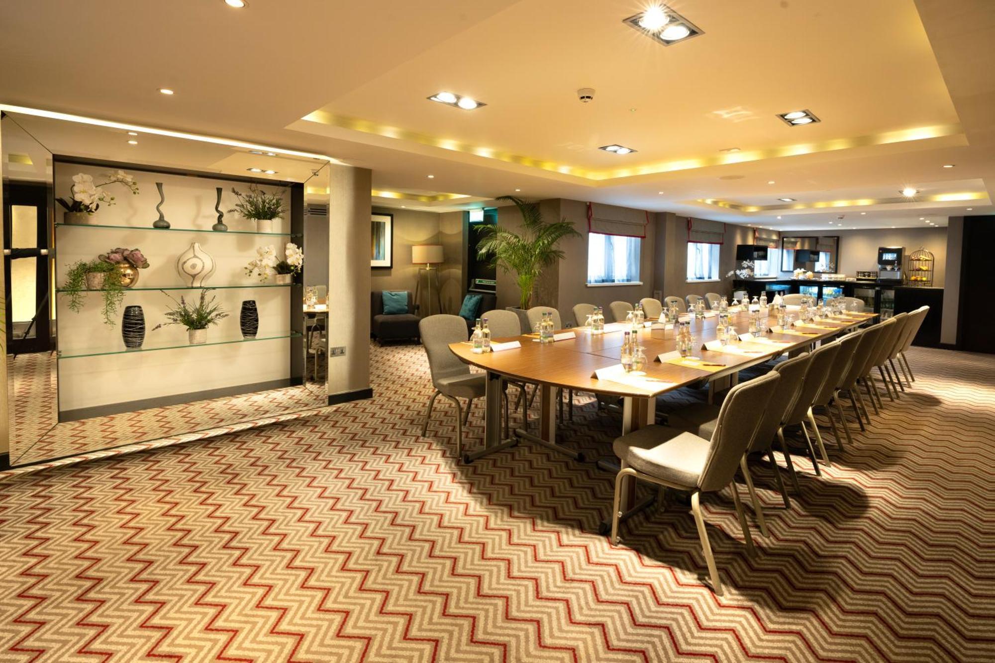 Crowne Plaza Gerrards Cross By Ihg Hotel Beaconsfield Buitenkant foto