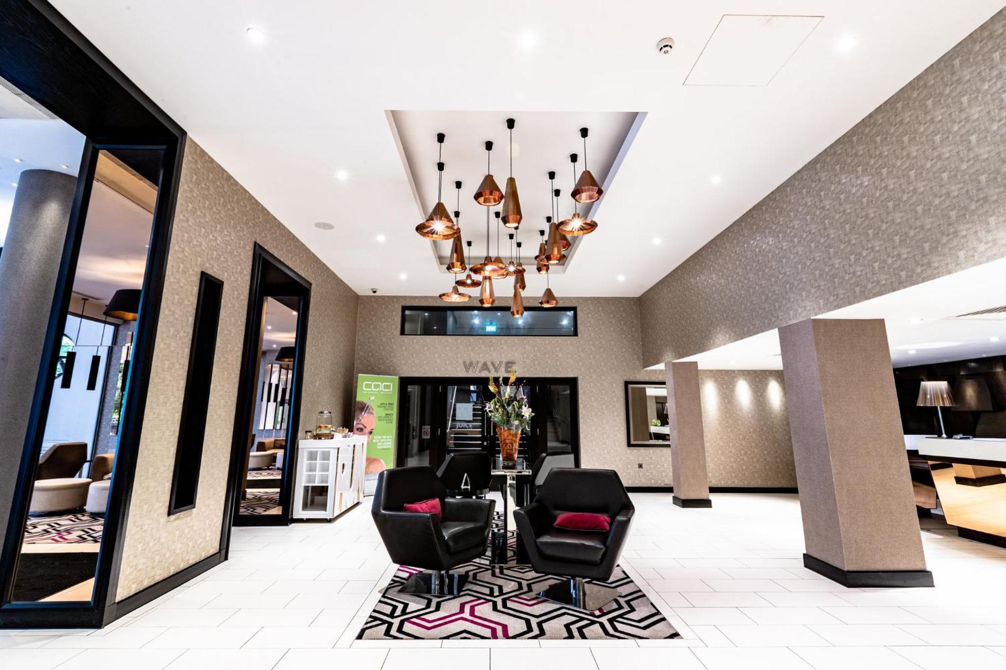 Crowne Plaza Gerrards Cross By Ihg Hotel Beaconsfield Buitenkant foto